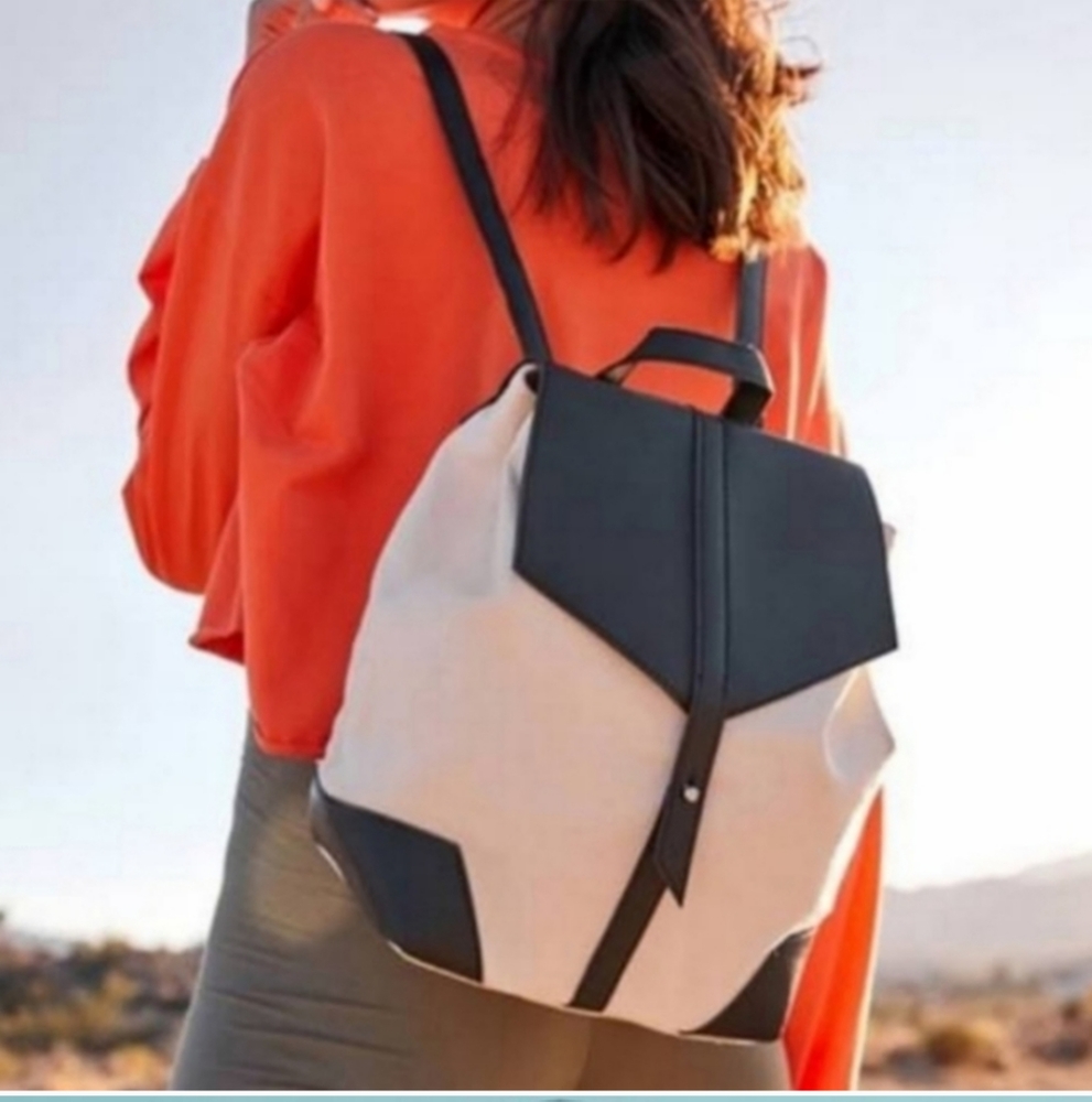 Deux Lux Mini Backpack - Picture 5 of 7